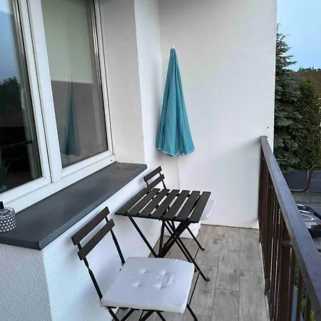Cozy, Sunny Apartment Lodz
